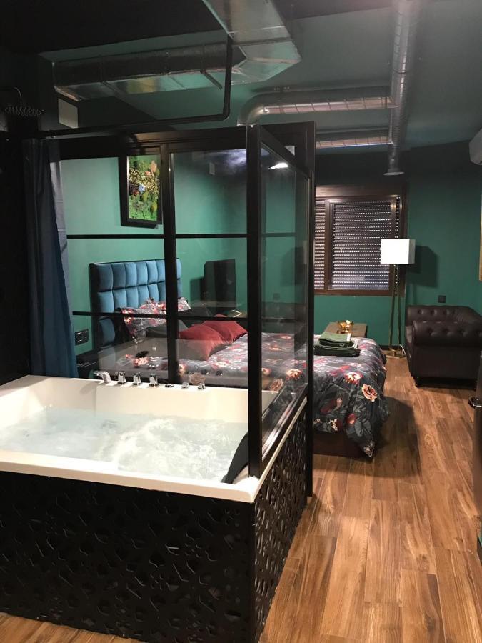 Sevilla Triana Jacuzzi Esterno foto